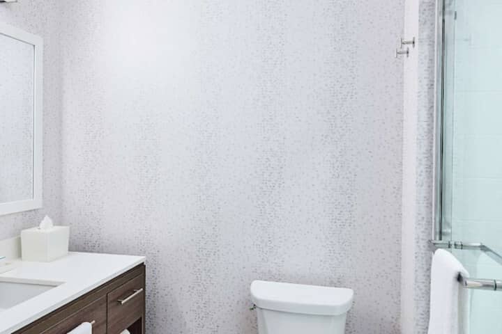Bathroom shower